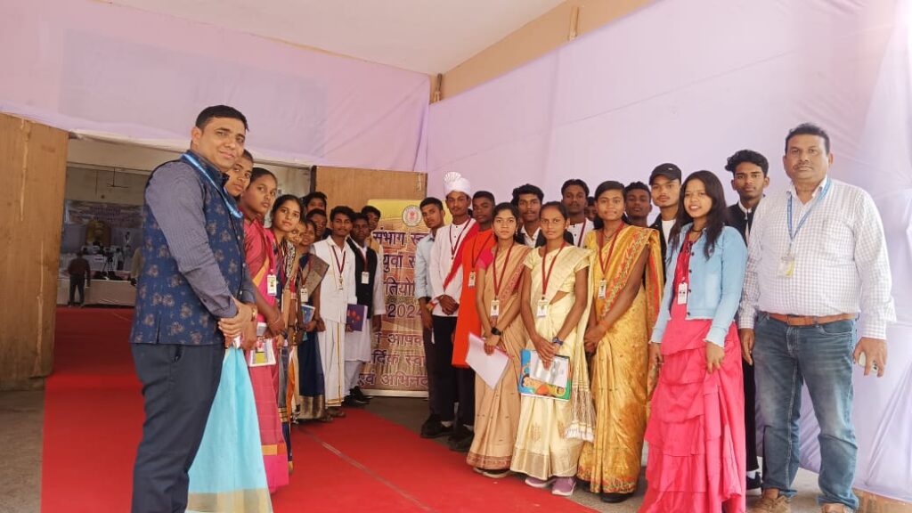 संभागीय स्तर युवा संसद प्रतियोगिता में रायगढ़ जिले का कोतरा स्कूल ने किया प्रतिनिधित्व… 1 IMG 20240216 WA0055