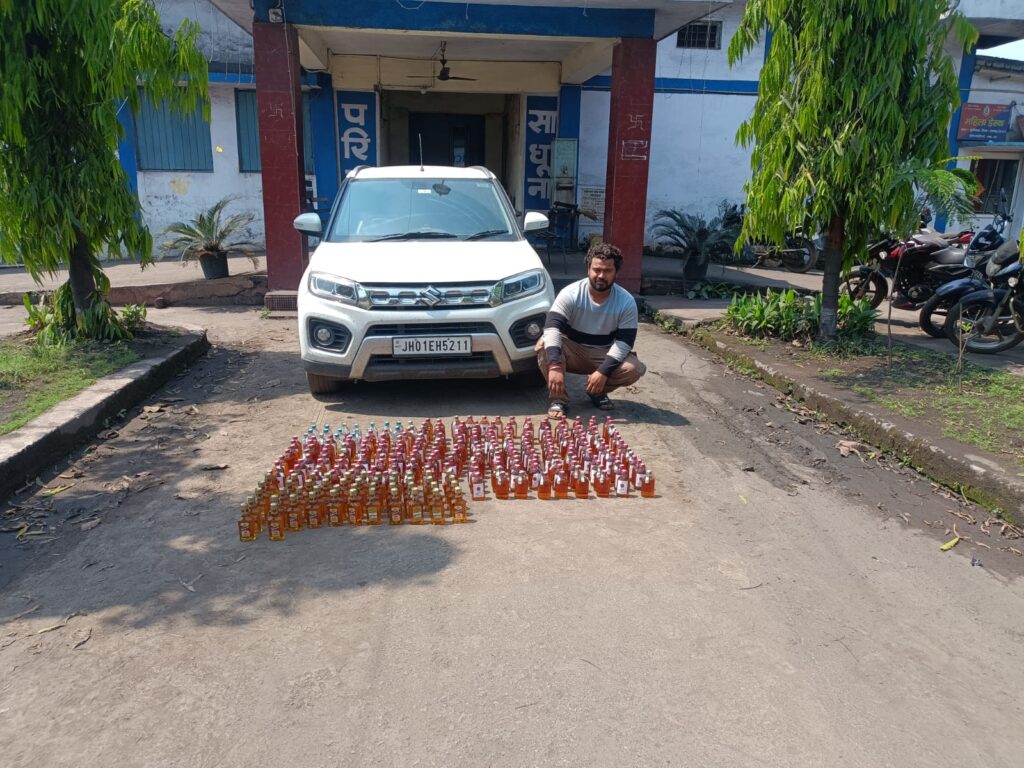 थाना पुंजीपथरा एवं साइबर सेल की संयुक्त कार्यवाही 52 लीटर अवैध शराब के साथ आरोपी गिरफ्तार 1 IMG 20240323 WA0001
