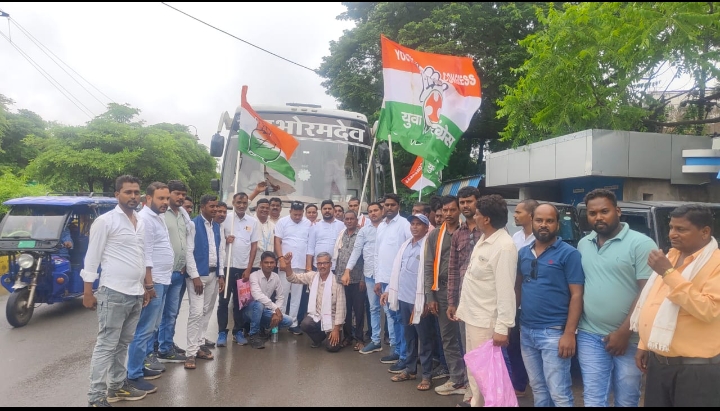 कांग्रेस कमेटी प्रदेश अध्यक्ष मा. दीपक बैज व युवा कांग्रेस प्रदेश अध्यक्ष आकाश शर्मा जी के संयुक्त नेतृत्व मे घेरा विधान सभा 1 Screenshot 2024 07 24 21 48 39 23