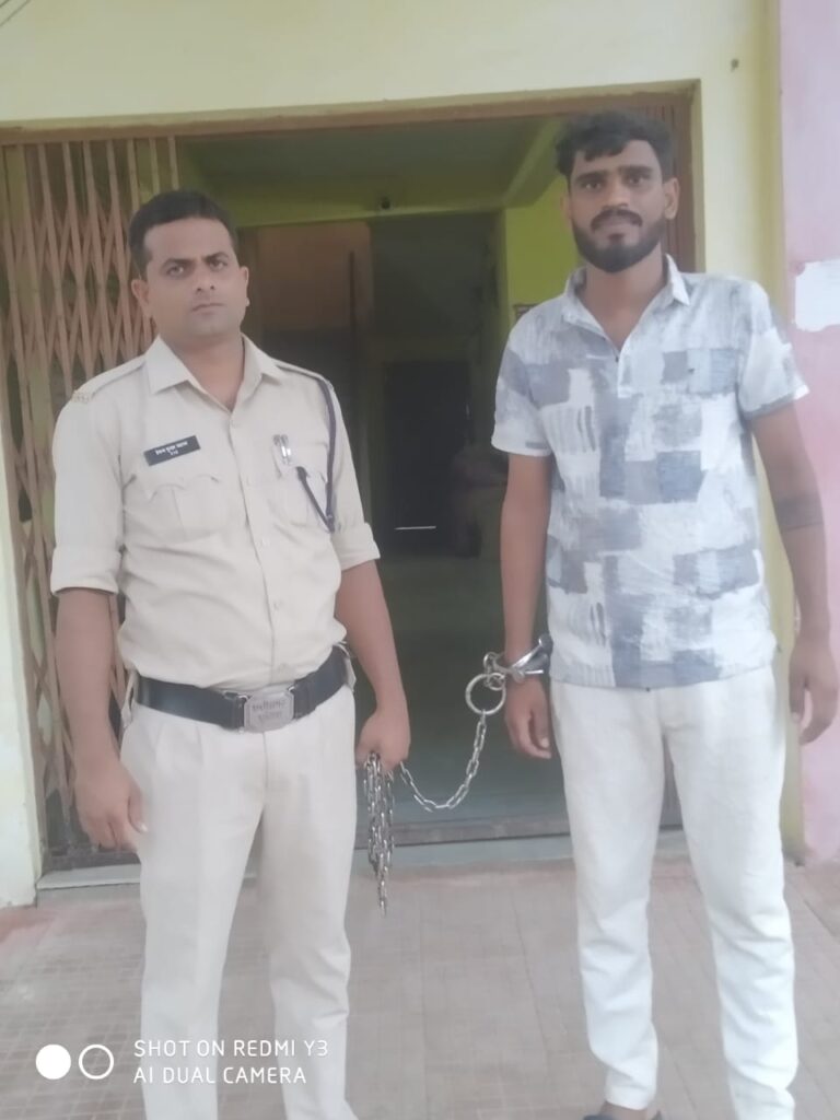 ▪️बिलाईगढ पुलिस की बड़ी सफलता▪️ मोटरसाइकिल बुलेट वाहन को धोखे से कई लोगो को बिक्री करने वाले आरोपी बिलाईगढ़ पुलिस के गिरफ्त में▪️ आरोपि को भेजा गया जेल 2 IMG 20240809 WA0046 1