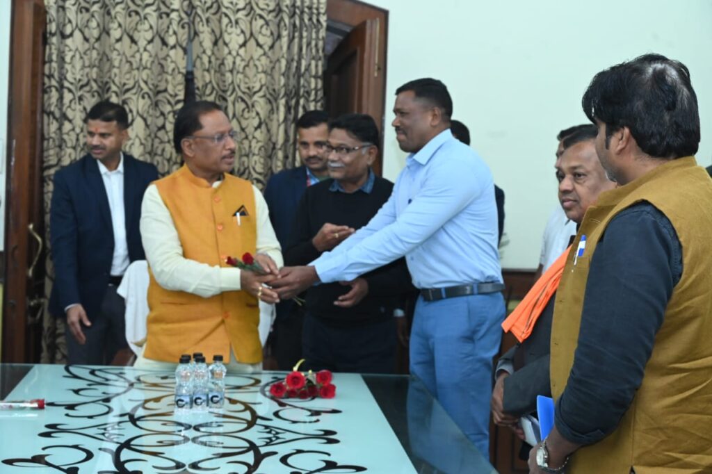 भारतीय पुलिस पदक से अलंकृत हुए उदय सिंह सिदार 3 IMG 20240815 WA0183