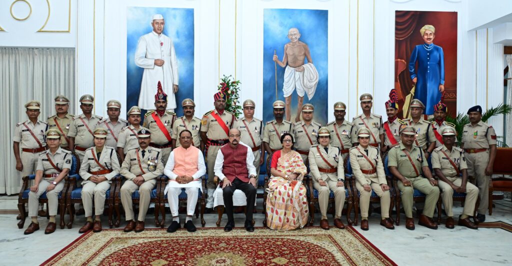 भारतीय पुलिस पदक से अलंकृत हुए उदय सिंह सिदार 2 IMG 20240816 WA0032