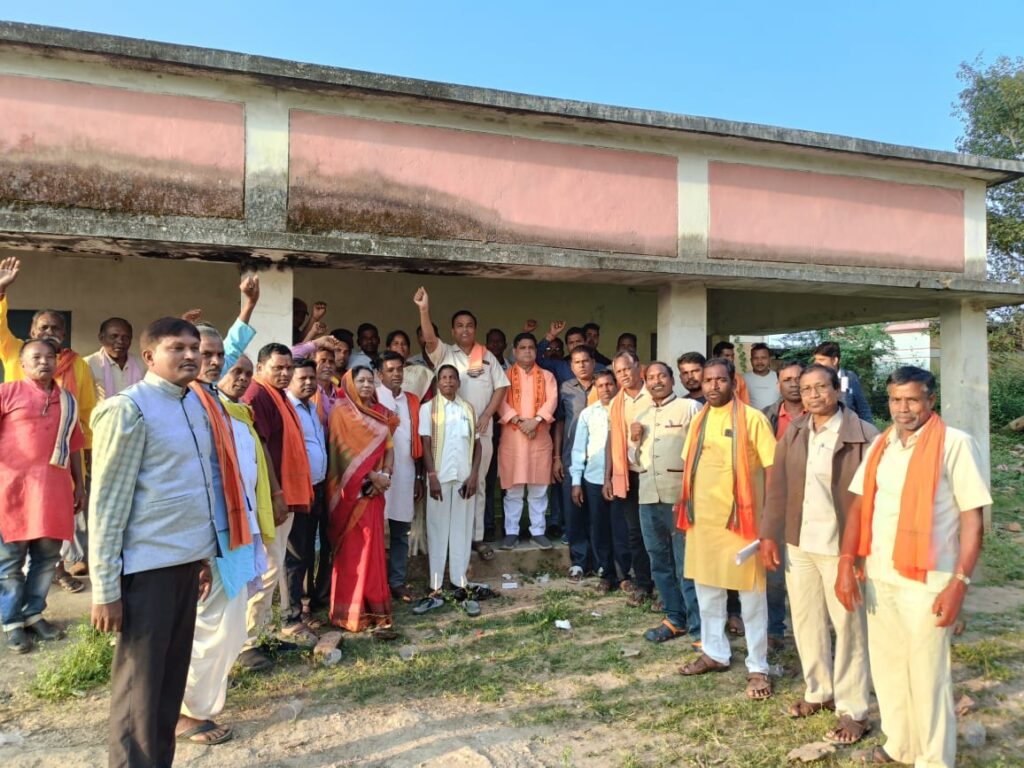 भाजपा मुकड़ेगा मंडल की चुनाव कार्यशाला सम्पन्न भाजपा लोकतांत्रिक पार्टी - शकील अहमद 2 IMG 20241115 WA0010