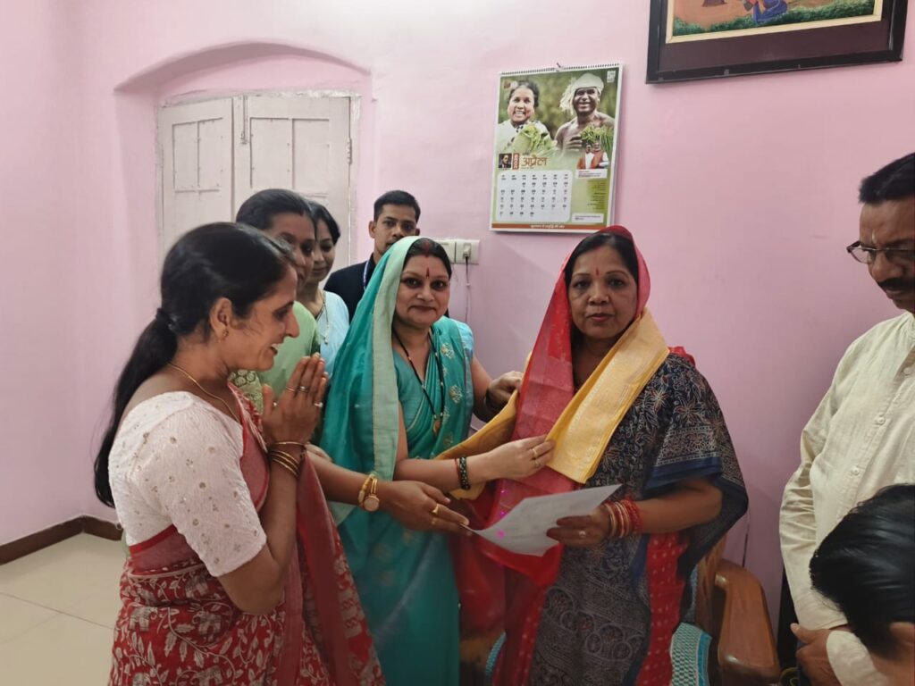 घरघोड़ा में 24 अप्रैल से बहेगा भागवत कथा की बयार. 1 IMG 20250422 WA0002