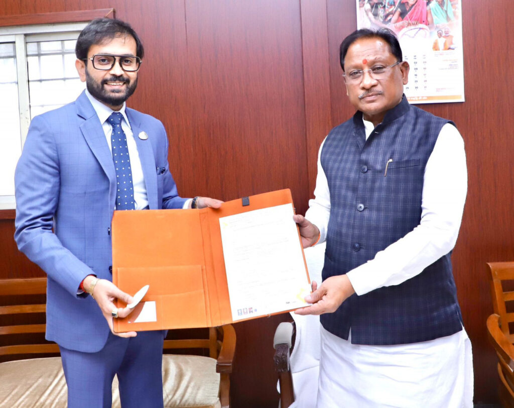रायपुर : रायपुर में जल्द स्थापित होगा देश का प्रमुख AI डेटा सेंटर- ESDS करेगी 600 करोड़ रुपये का निवेश 1 1748242070 f59939f762a81bd06512