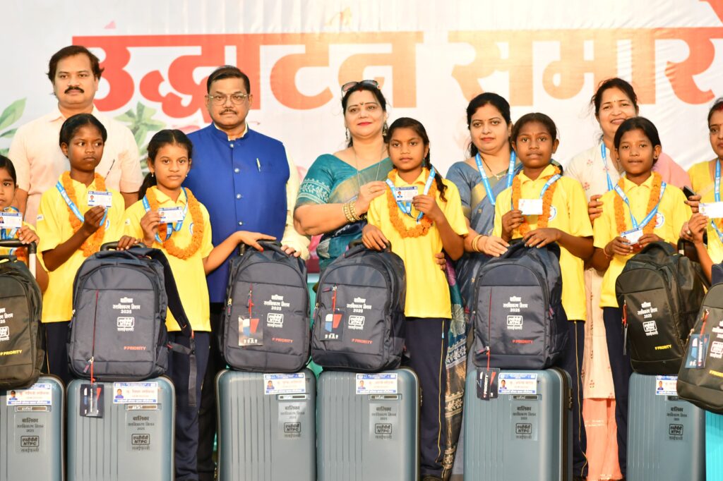 तलईपल्ली कोयला खनन परियोजना में 'बालिका सशक्तिकरण अभियान 2025' का भव्य शुभारंभ . 4 IMG 20250517 WA0011