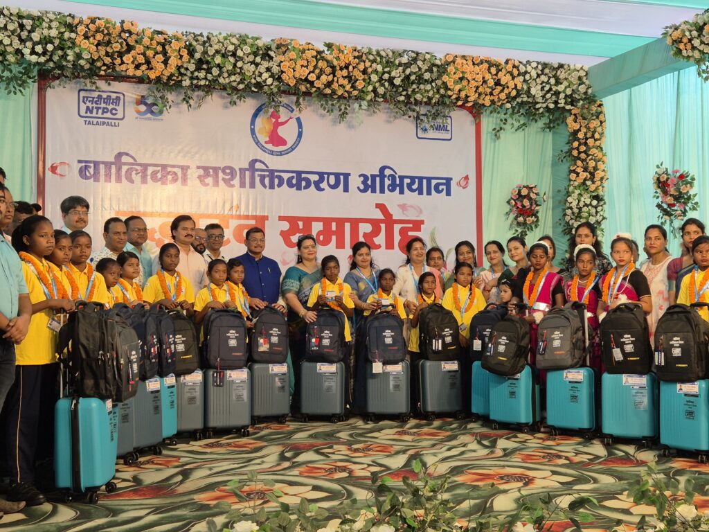 तलईपल्ली कोयला खनन परियोजना में 'बालिका सशक्तिकरण अभियान 2025' का भव्य शुभारंभ . 2 IMG 20250517 WA0014