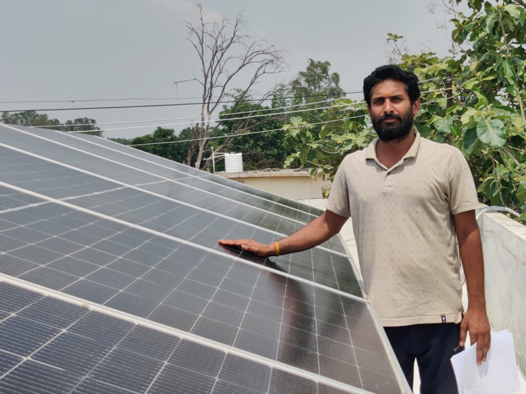 रायपुर : ’पीएम सूर्य घर योजना से ओमप्रकाश उपाध्याय को मिली ऊर्जा स्वतंत्रता’ 1 1751183353 5584b9fc775369049fbd