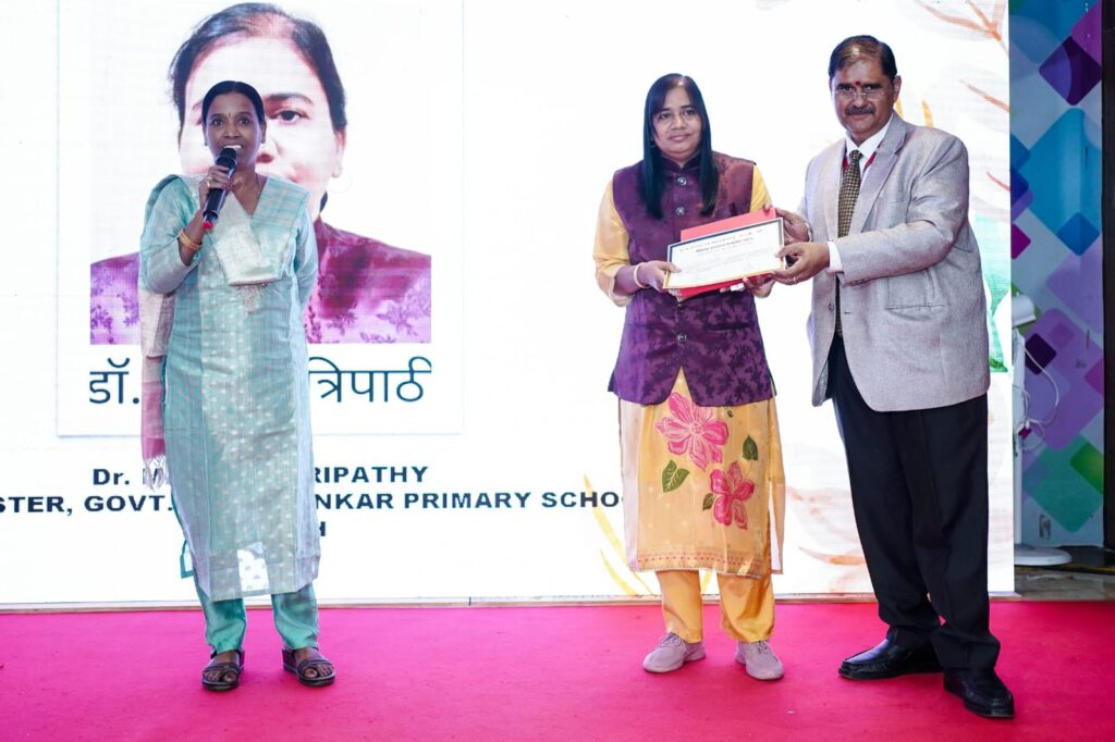 कलिंगा यूनिवर्सिटी रायपुर राजधानी में डॉ.मनीषा त्रिपाठी अलंकृत 2 1000051187