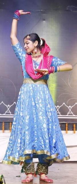 चक्रधर समारोह 2025शास्त्रीय संगीत के साथ लोक कला के दिखेंगे रंगगायन और वादन के साथ नृत्य की विविध शैलियों की होगी प्रस्तुति 2 1000057222