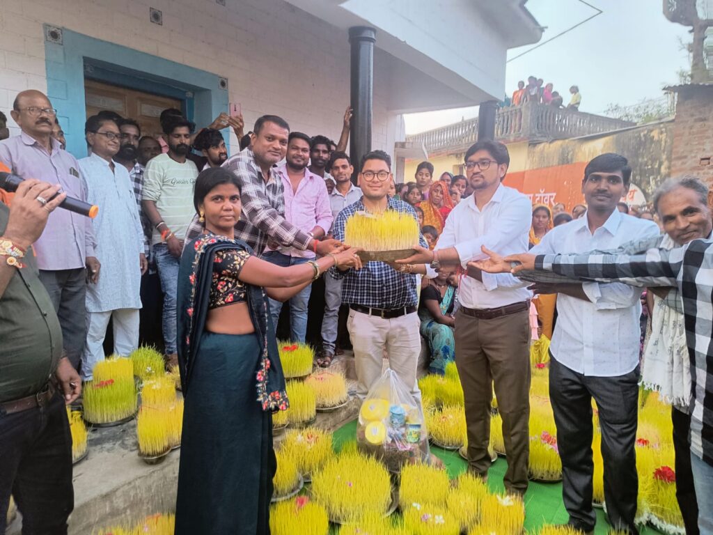 ग्राम पंचायत टुंडरी में भोजली प्रतियोगिता का भव्य आयोजन, पारंपरिक लोक संस्कृति की झलक 6 IMG 20250811 WA0021