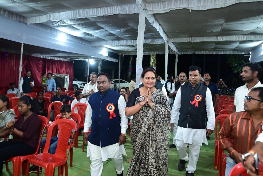 छत्तीसगढ़ श्रमजीवी पत्रकार संघ लैलूंगा का शपथ ग्रहण समारोह संपन्न, विधायक विद्यावती सिदार ने भवन निर्माण हेतु 25 लाख घोषणा की 4 IMG 20250819 WA0035