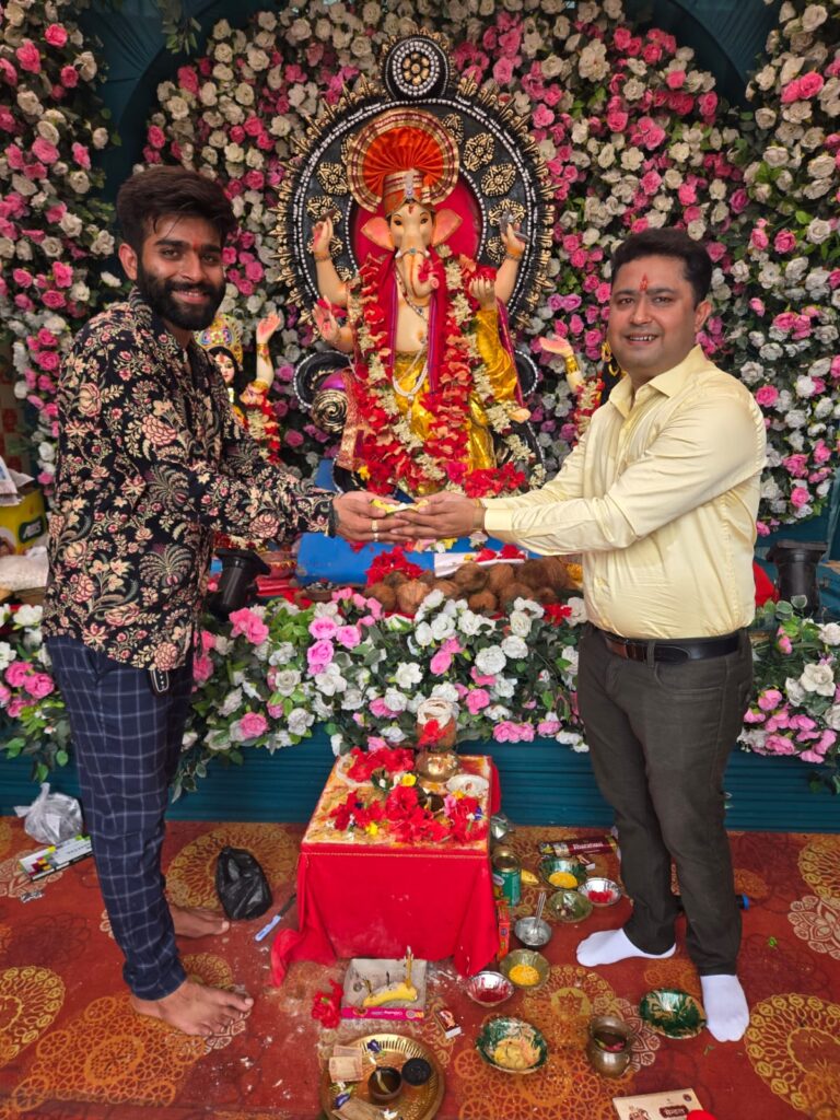 घरघोड़ा में श्री श्याम सरकार सेवा संघ द्वारा धूमधाम से मनाया गया गणेश उत्सव 3 1000154650