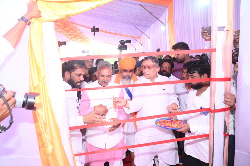 रायपुर में फिर बहेगी भक्ति की गंगा: बागेश्वर धाम सरकार की 'श्री हनुमंत कथा' की तैयारियां हुईं तेज 2 IMG 20250915 WA0007
