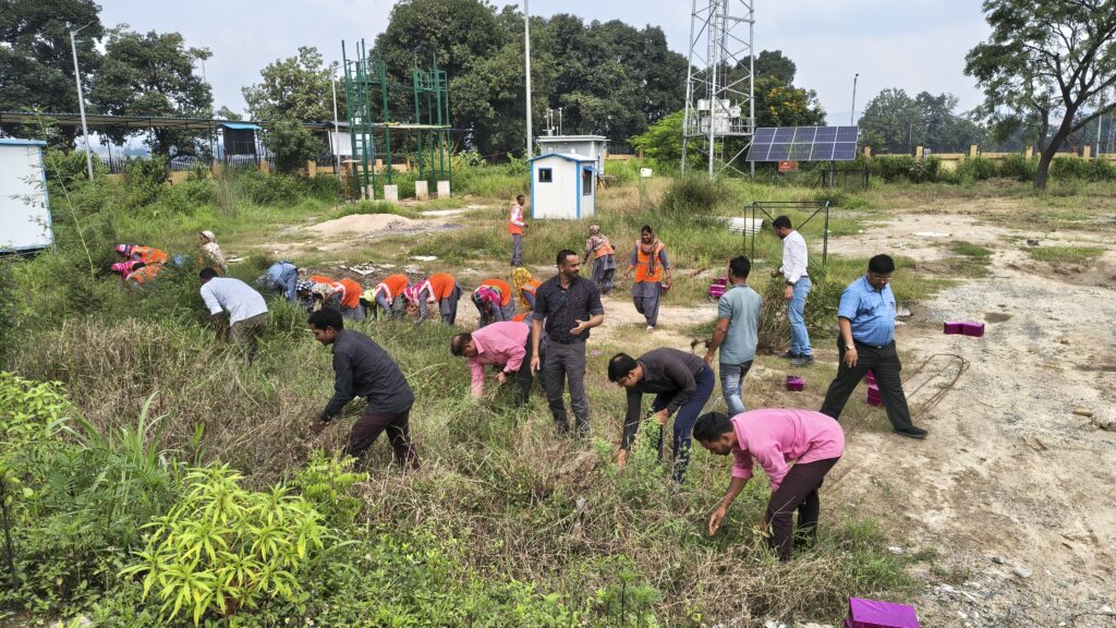 एनटीपीसी तलईपल्ली में स्वच्छता ही सेवा अभियान के तहत विविध कार्यक्रमों का सफल आयोजन 2 1000562422
