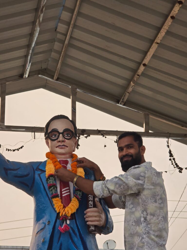 प्रगतिशील छत्तीसगढ़ सतनामी समाज युवा प्रकोष्ठ की नई कार्यकारिणी गठित, जने कुर्रे बने घरघोड़ा ब्लॉक अध्यक्ष 3 1000784595