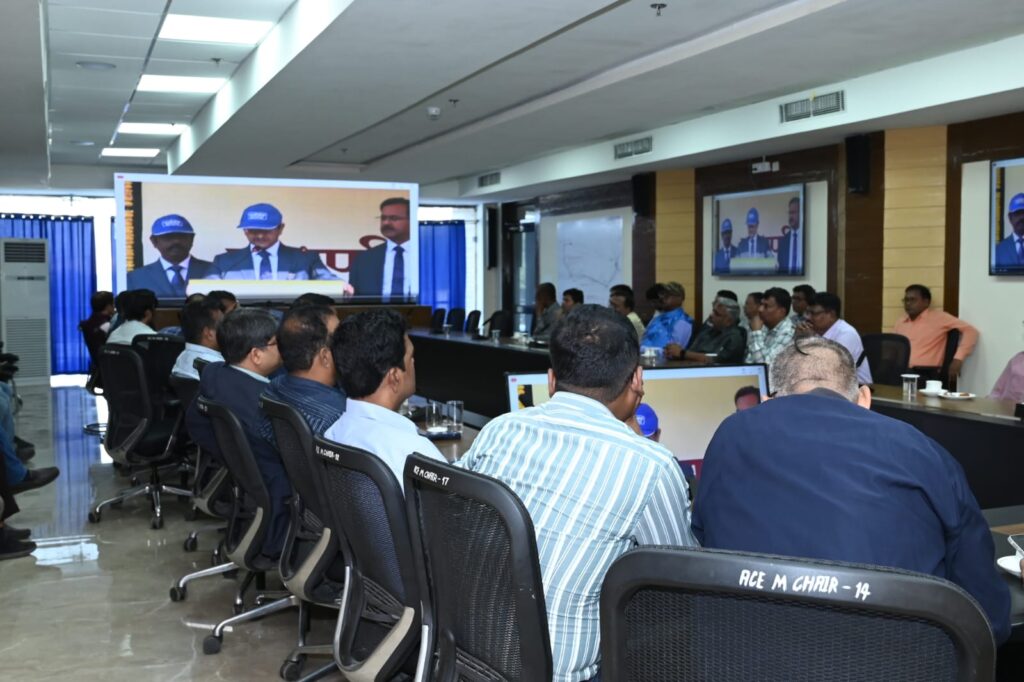 एनटीपीसी तलईपल्ली परियोजना में उत्साह पूर्वक मनाया गया एनटीपीसी का 51वां स्थापना दिवस 4 1000935652