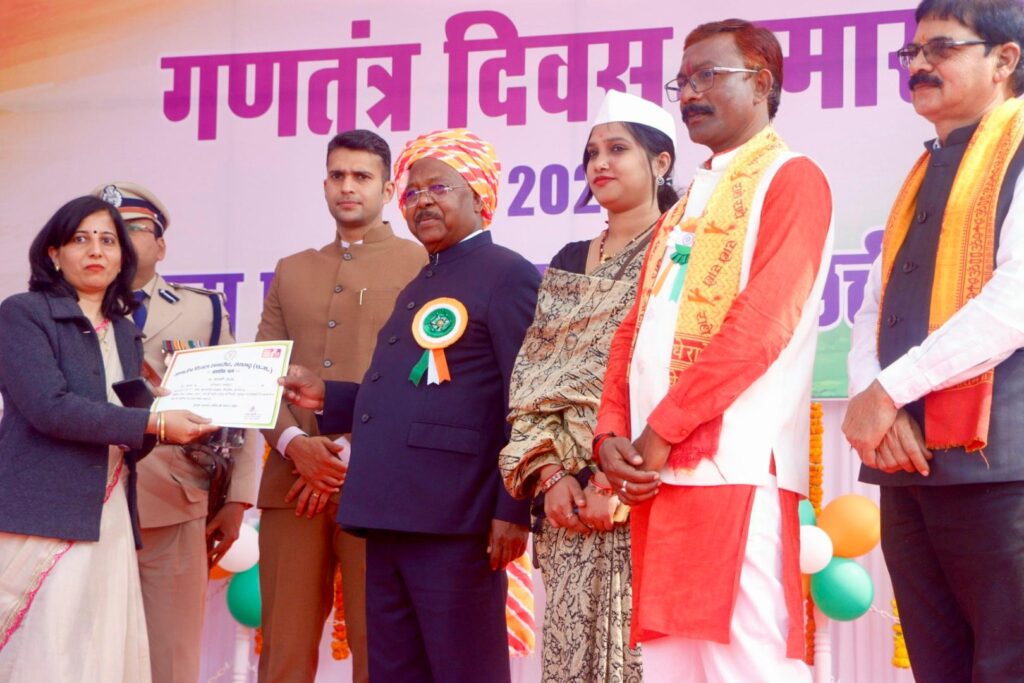 शिक्षा, विज्ञान और नवाचार की मिसाल बनीं ज्योत्सना राजपूत, गणतंत्र दिवस पर विशिष्ट सम्मान 2 IMG 20260126 WA0012